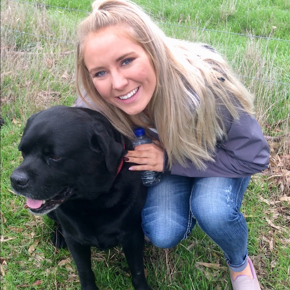 Meet Me ✨ - Picture 3 of 6